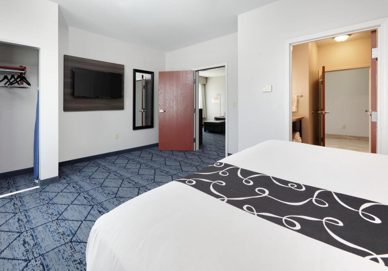 La Quinta By Wyndham Denton - University Drive Kültér fotó