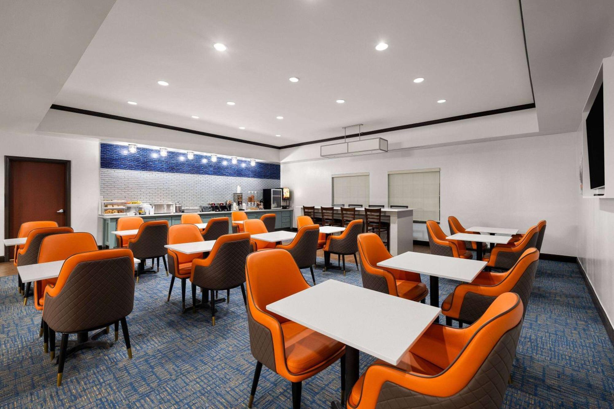 La Quinta By Wyndham Denton - University Drive Kültér fotó