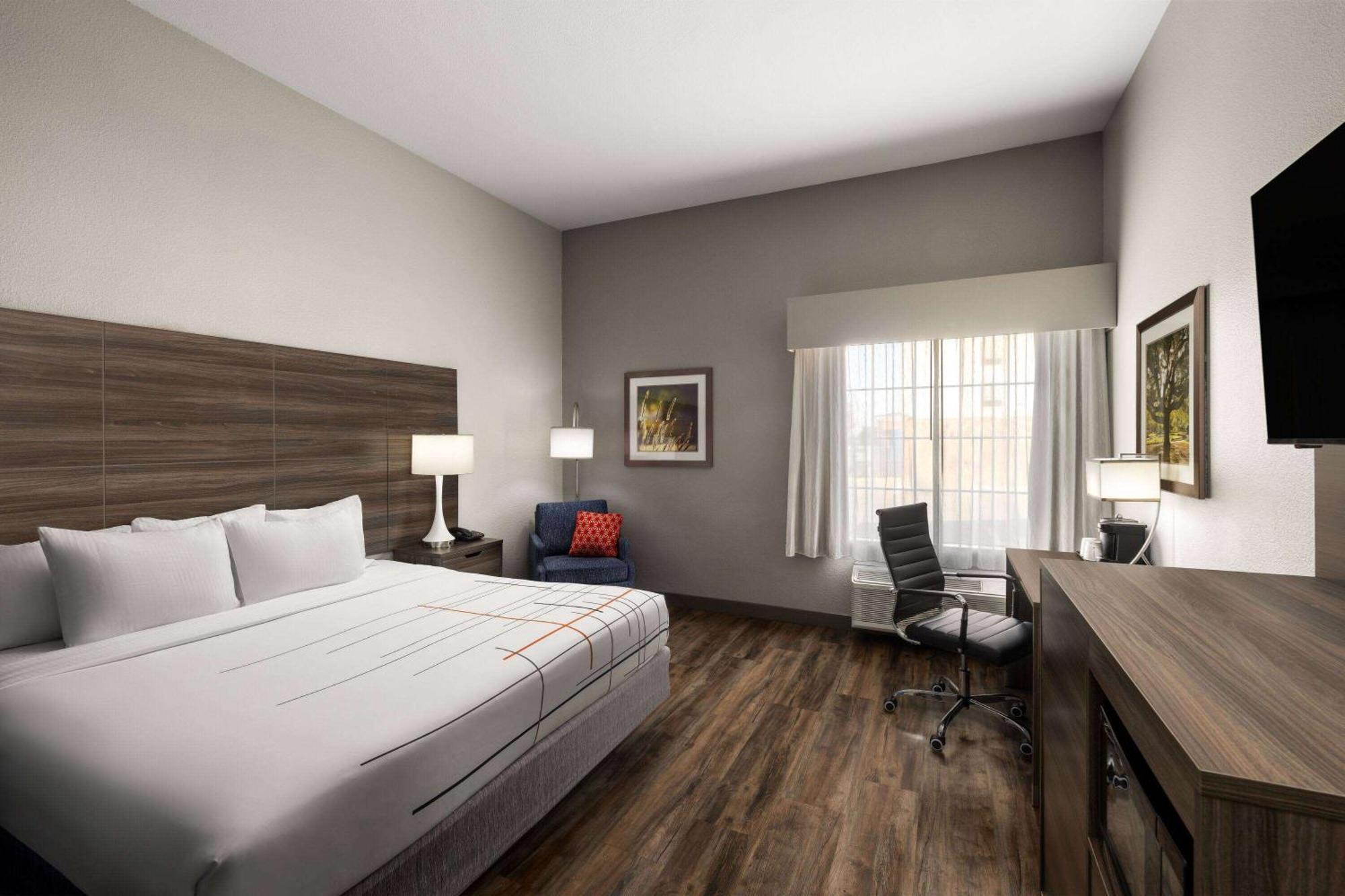 La Quinta By Wyndham Denton - University Drive Kültér fotó