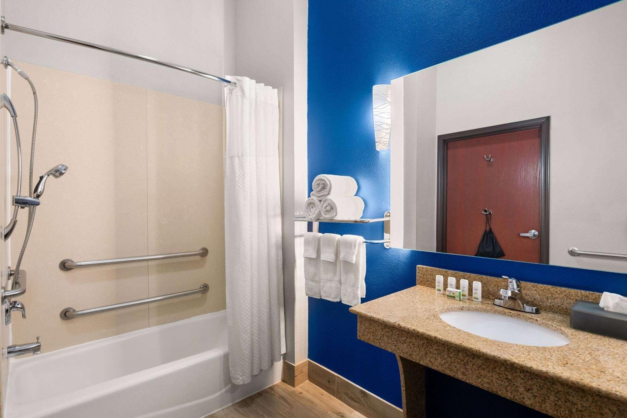 La Quinta By Wyndham Denton - University Drive Kültér fotó
