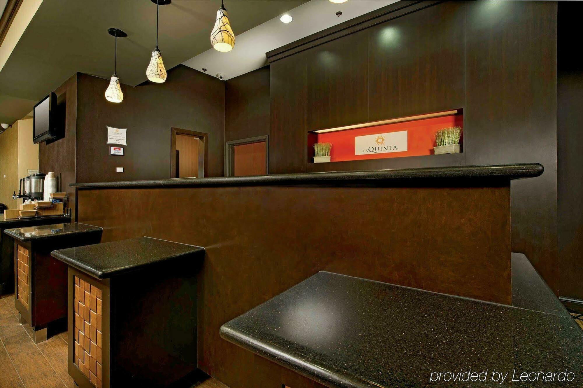 La Quinta By Wyndham Denton - University Drive Kültér fotó